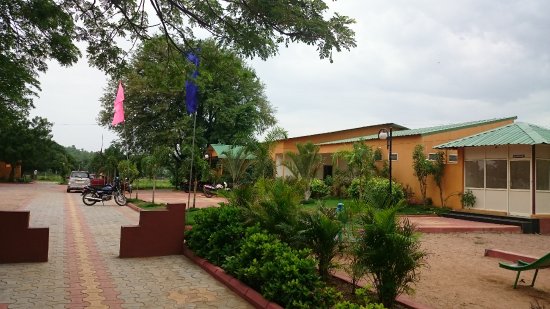 Haritha Hotel Kadam on Dam Road near the Kadem reservoir