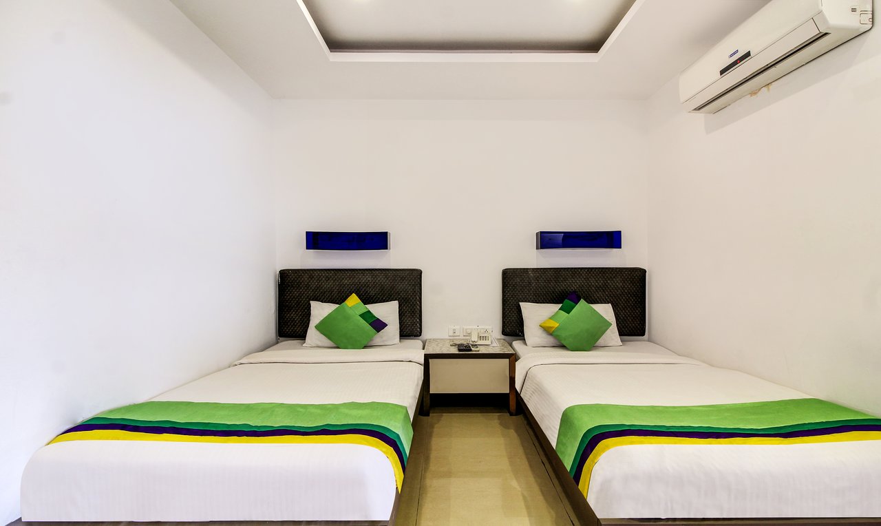 NON A/C DORMITORY