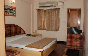 A/C EXECUTIVE ROOM